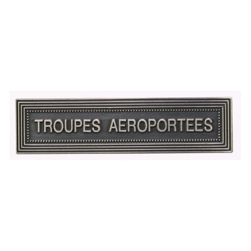 Agrafe pour médaille Troupes aéroportées Vieil argent