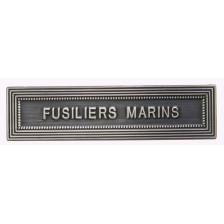 Agrafe pour médaille Fusiliers marins Vieil argent